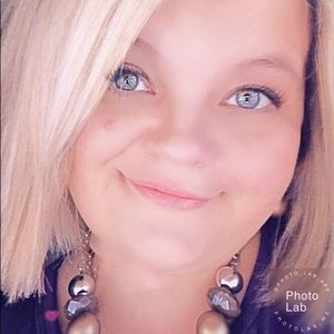 Meet your Posher, Natasha